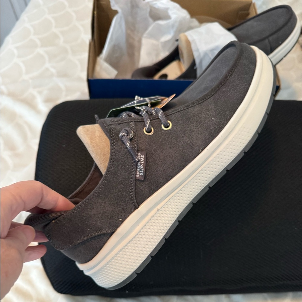 Skechers slip-ins NWT memory foam BOBS